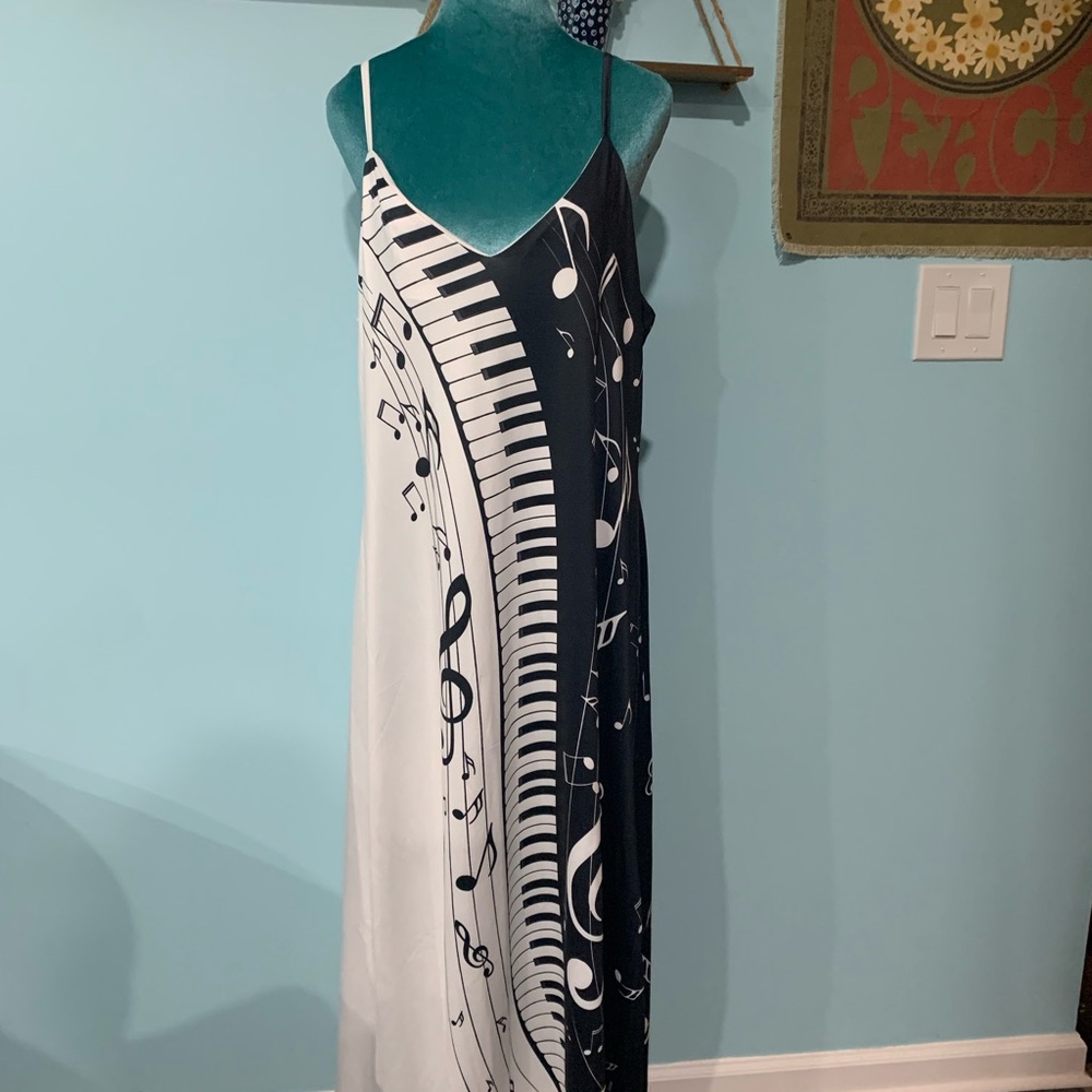 Musical 🎶 Dress!